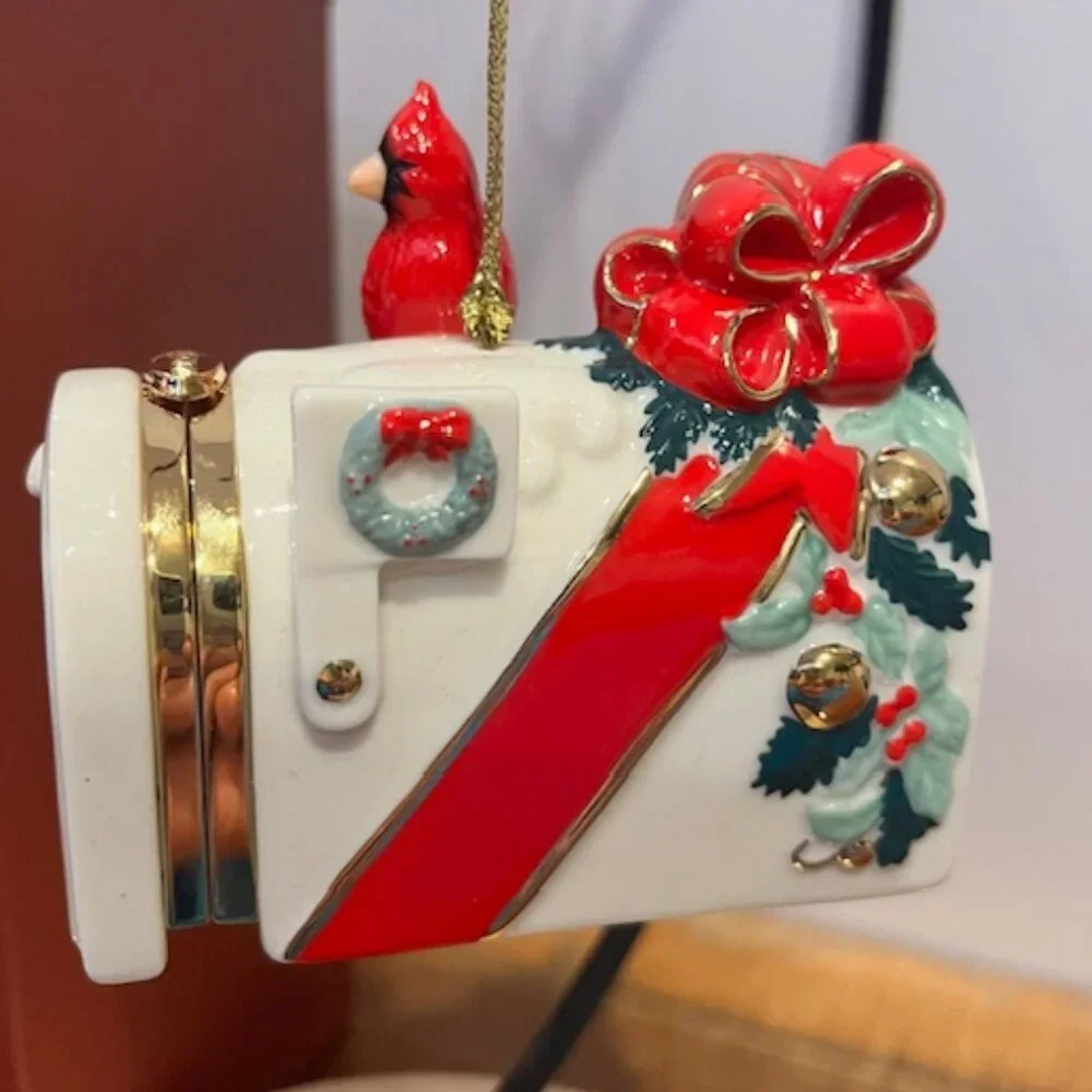 Lenox Yuletide Greetings Mailbox Cardinal Ornament NWT
